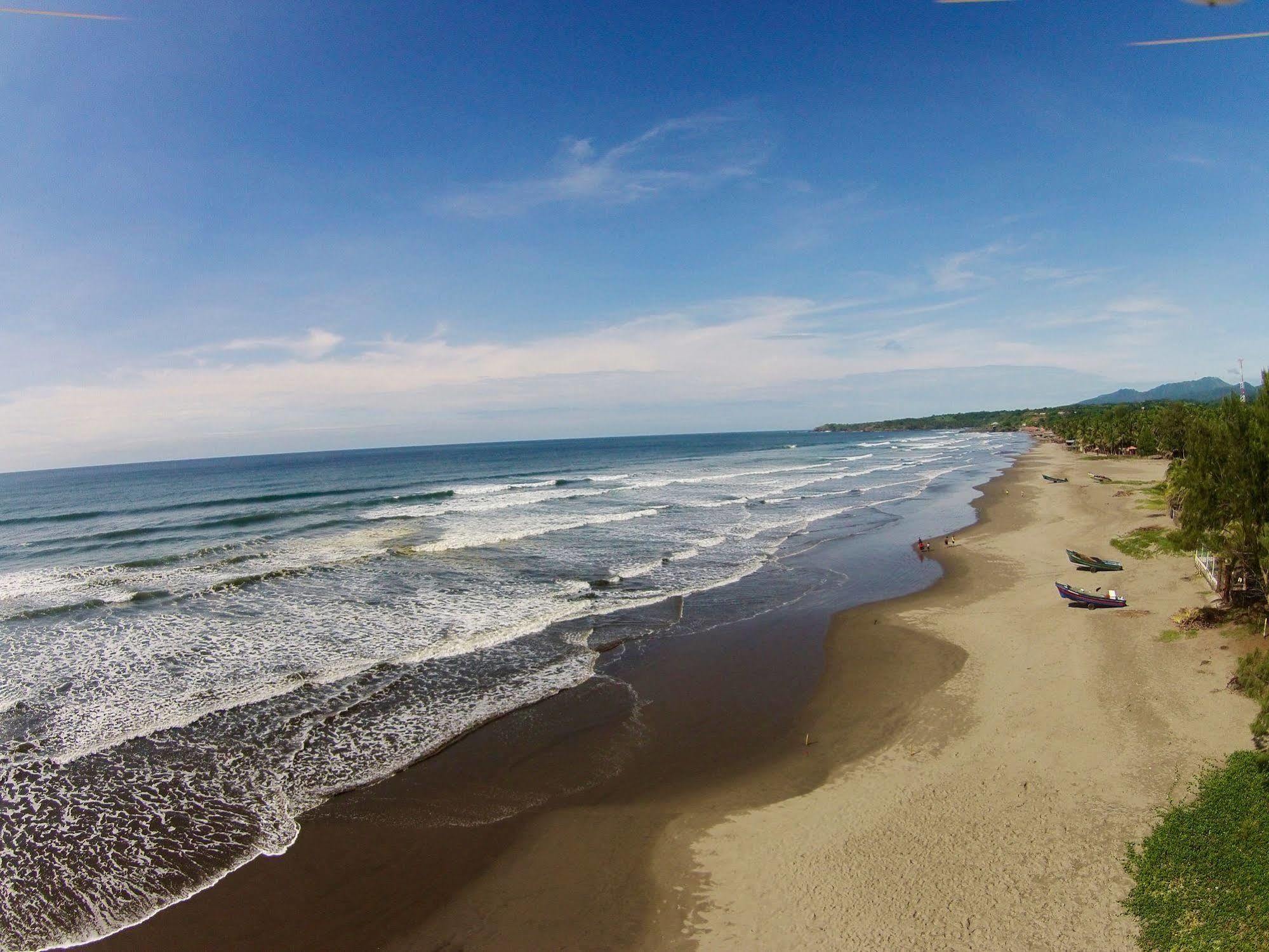 Azul Surf Club Hotel El Cuco Buitenkant foto